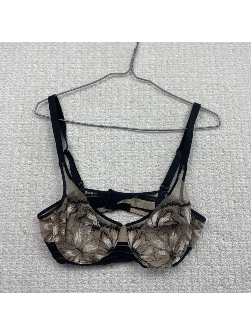 Y2K Simone Perele Floral Lace Sheer Bra Dark Romance Grunge Goth Alt Edgy Read